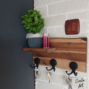 Закачалка за ключове от естествено дърво